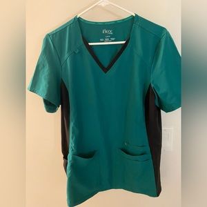 Cherokee Iflex scrub top green and black